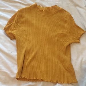 Yellow ribbed shirt